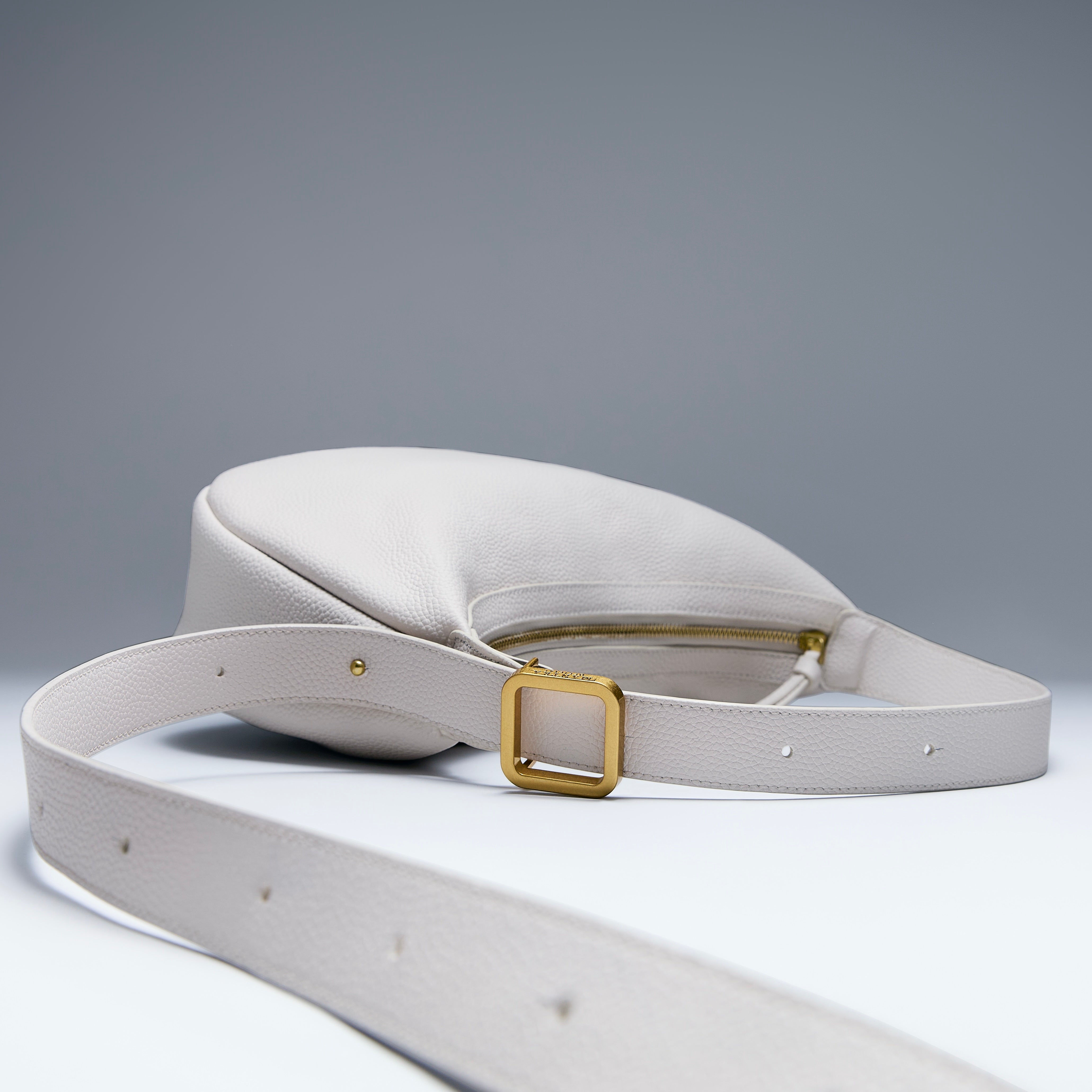 DARCY - OFF WHITE