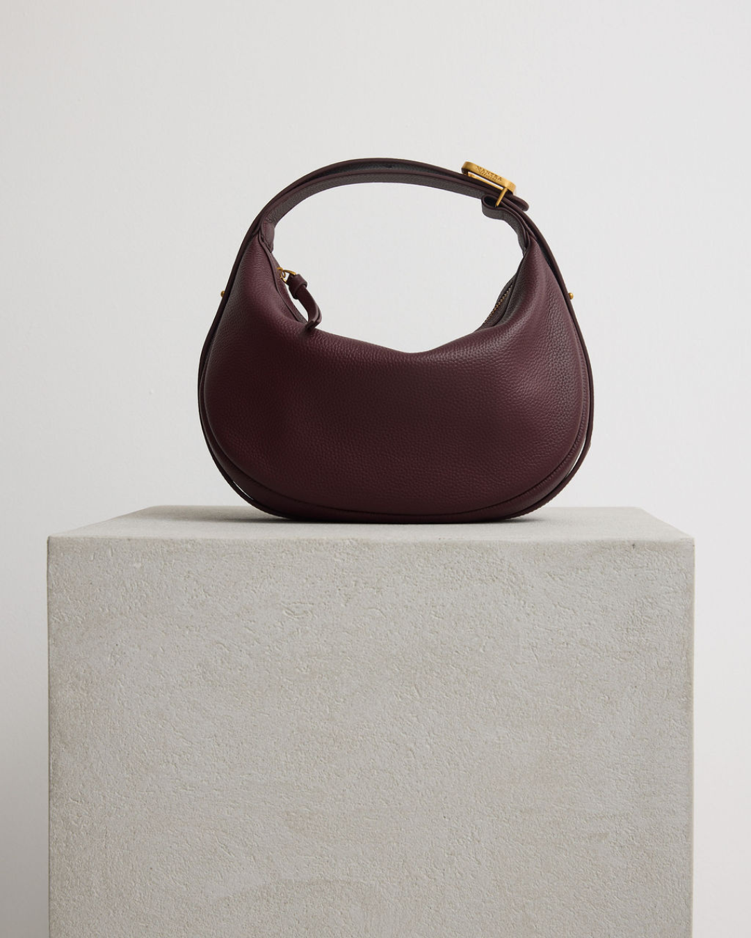 DARCY - BURGUNDY